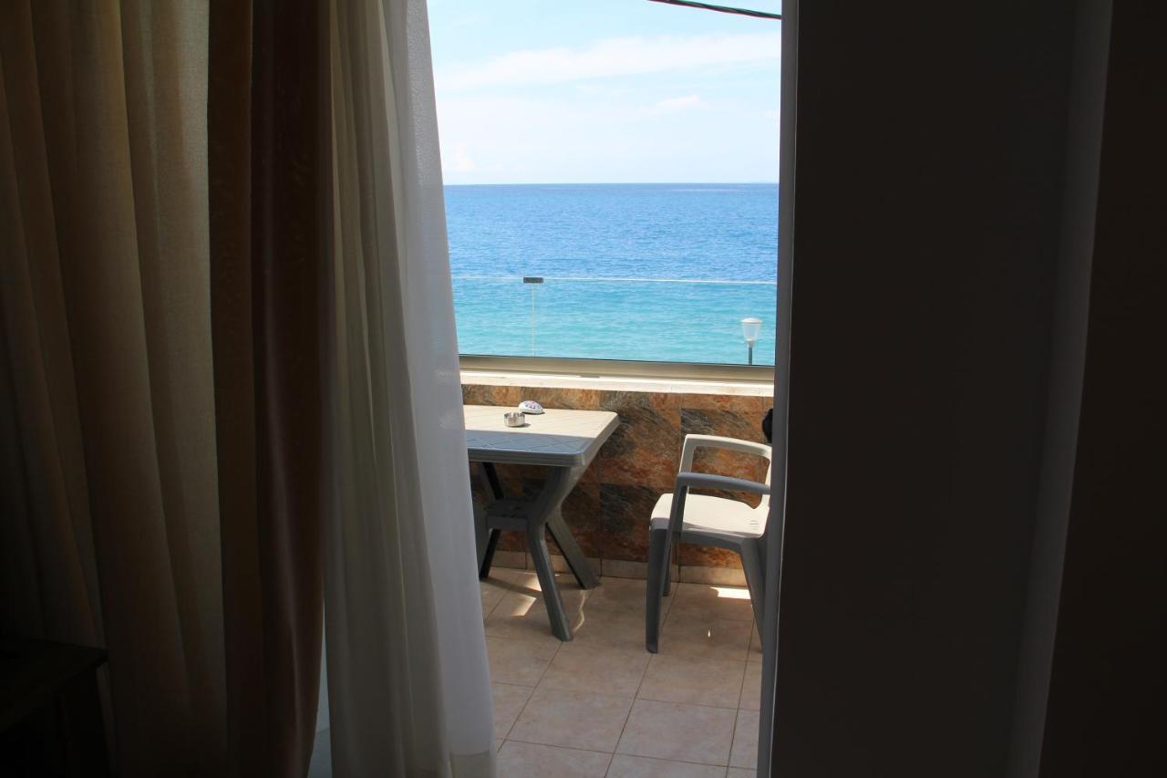 Sea Pearl Luxury Apartment Rhodes City Exterior photo